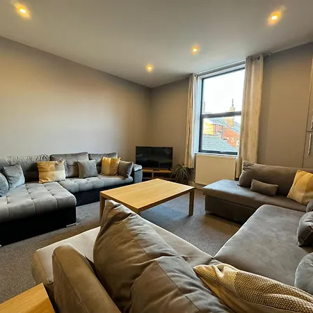 1 Bed Close To Leeds Arena Sleeps Up To 4 People F1 * Leeds (West Yorkshire)