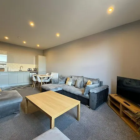 1 Bed Close To Arena Sleeps Up To 4 People F1 Apartamento